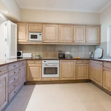Sleeps 4 With Pool Air Con And Wifi Appartamento Quinta do Lago